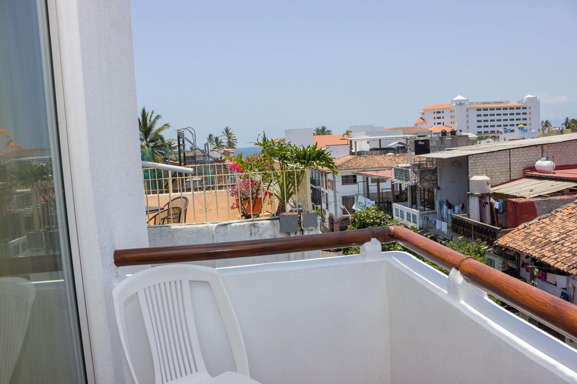 Mocali Hotel Puerto Vallarta Exterior photo
