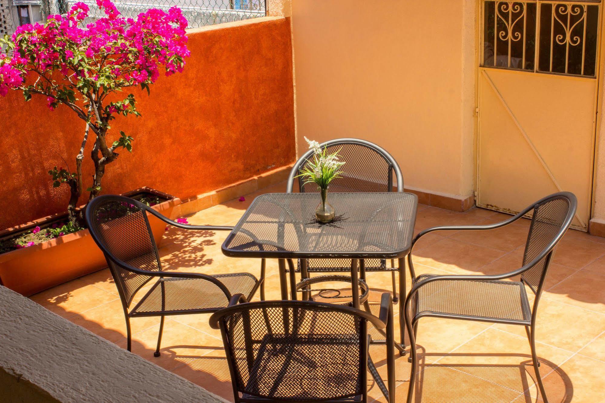 Mocali Hotel Puerto Vallarta Exterior photo